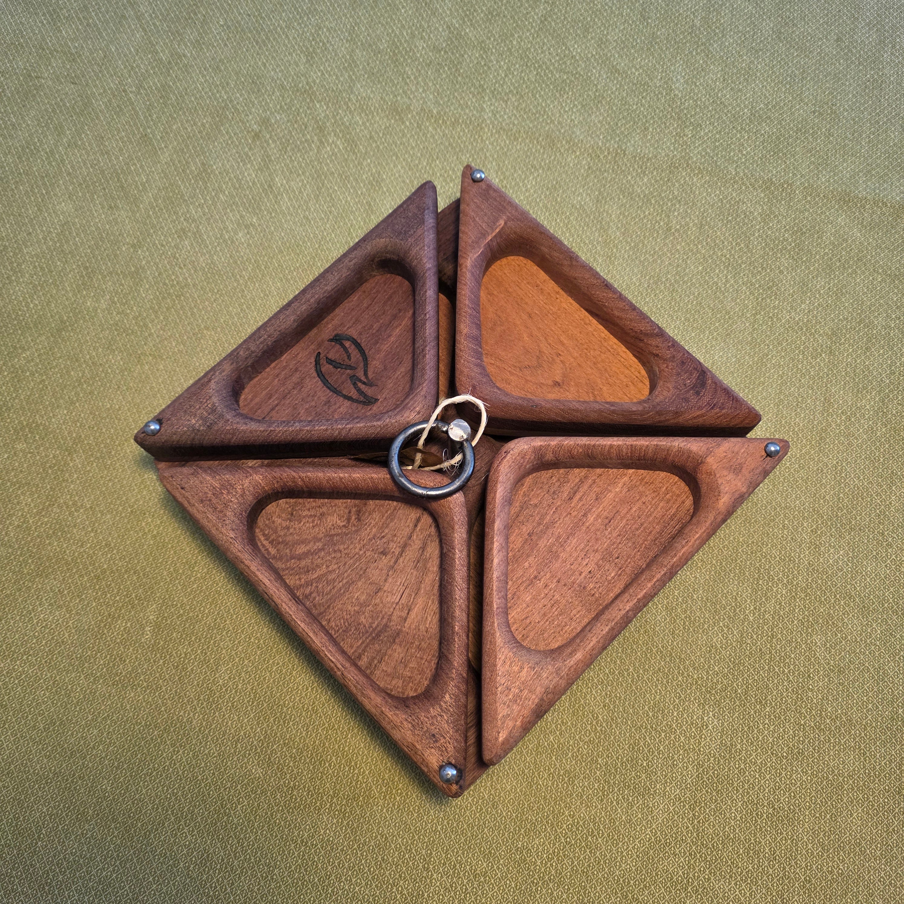 4 Compartment Serving Tray